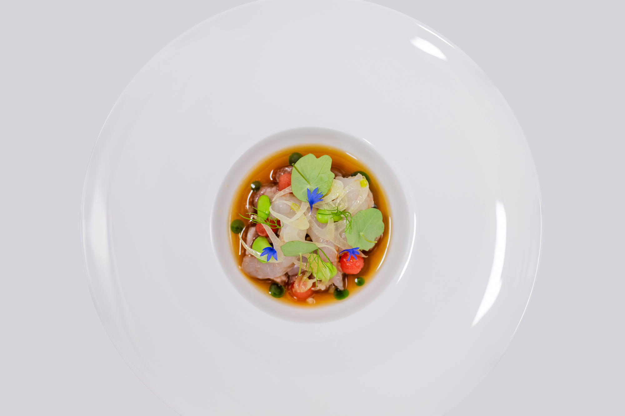 Servicemoment im Restaurant Schockes Laurentiushof – aufmerksame Gastfreundschaft in Birkweiler
